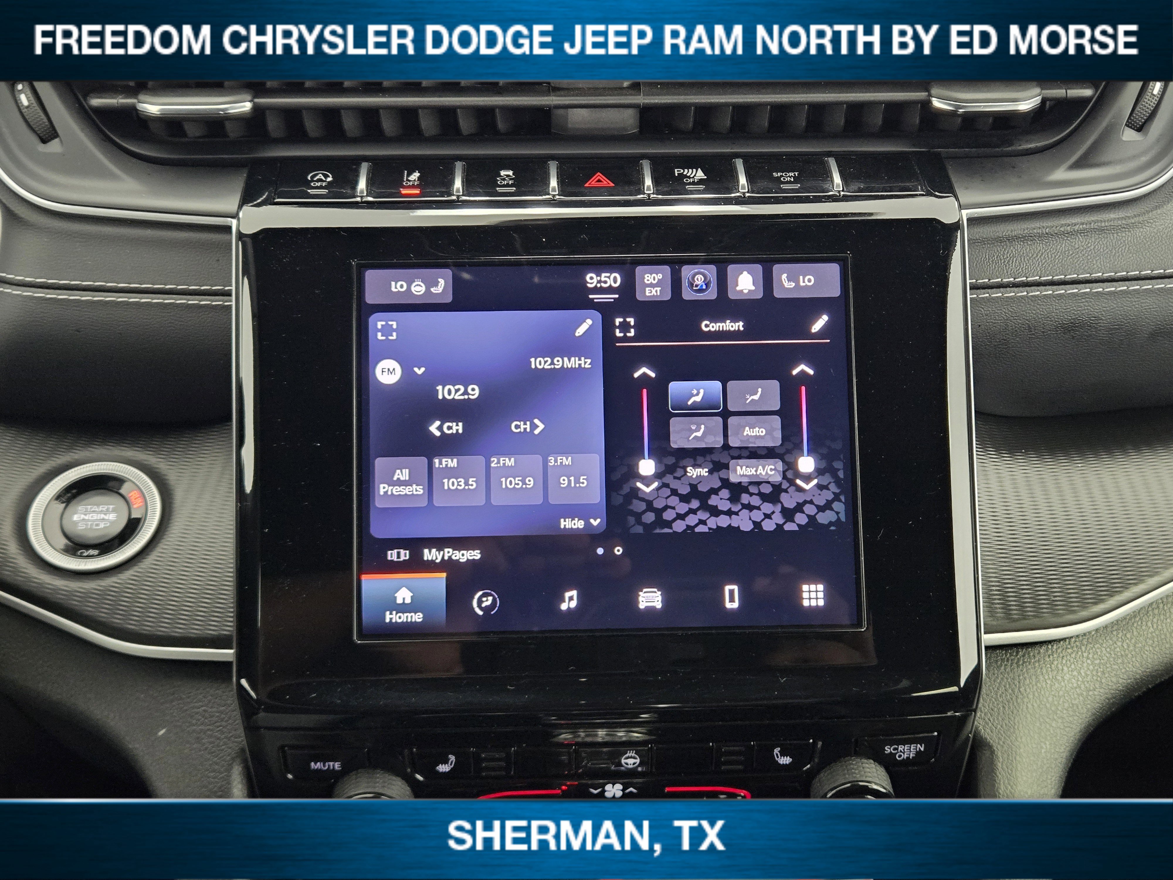 Used 2025 Jeep Grand Cherokee Altitude AWD/4WD image 11
