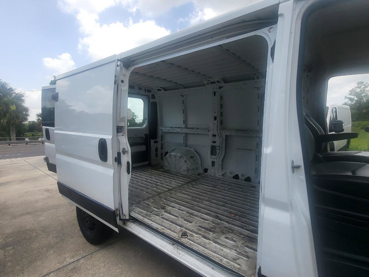 Used 2017 RAM ProMaster 1500 FWD image 31