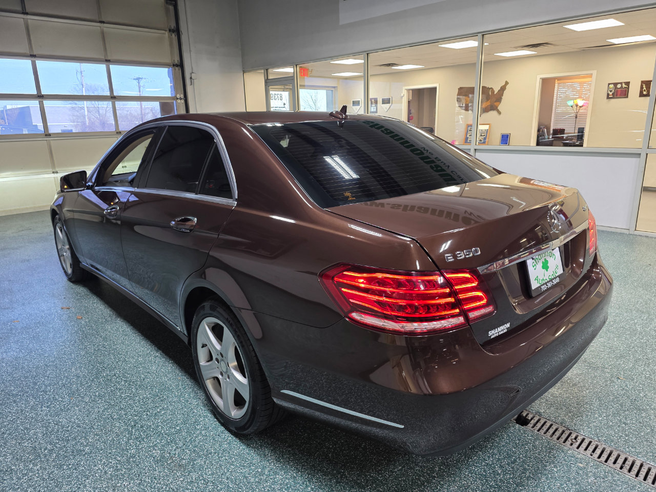Used 2016 Mercedes-Benz E 350 4dr Sdn E 350 Sport RWD image 9