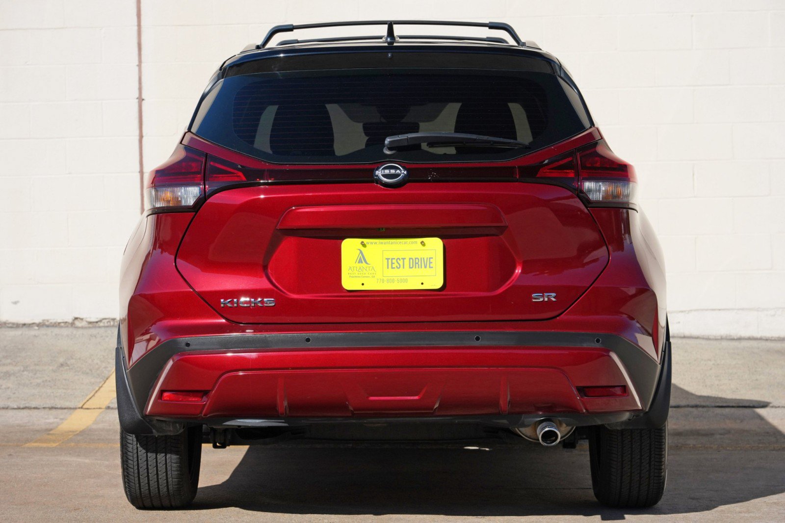 Used 2023 Nissan Kicks SR w/ SR Premium Package FWD image 10