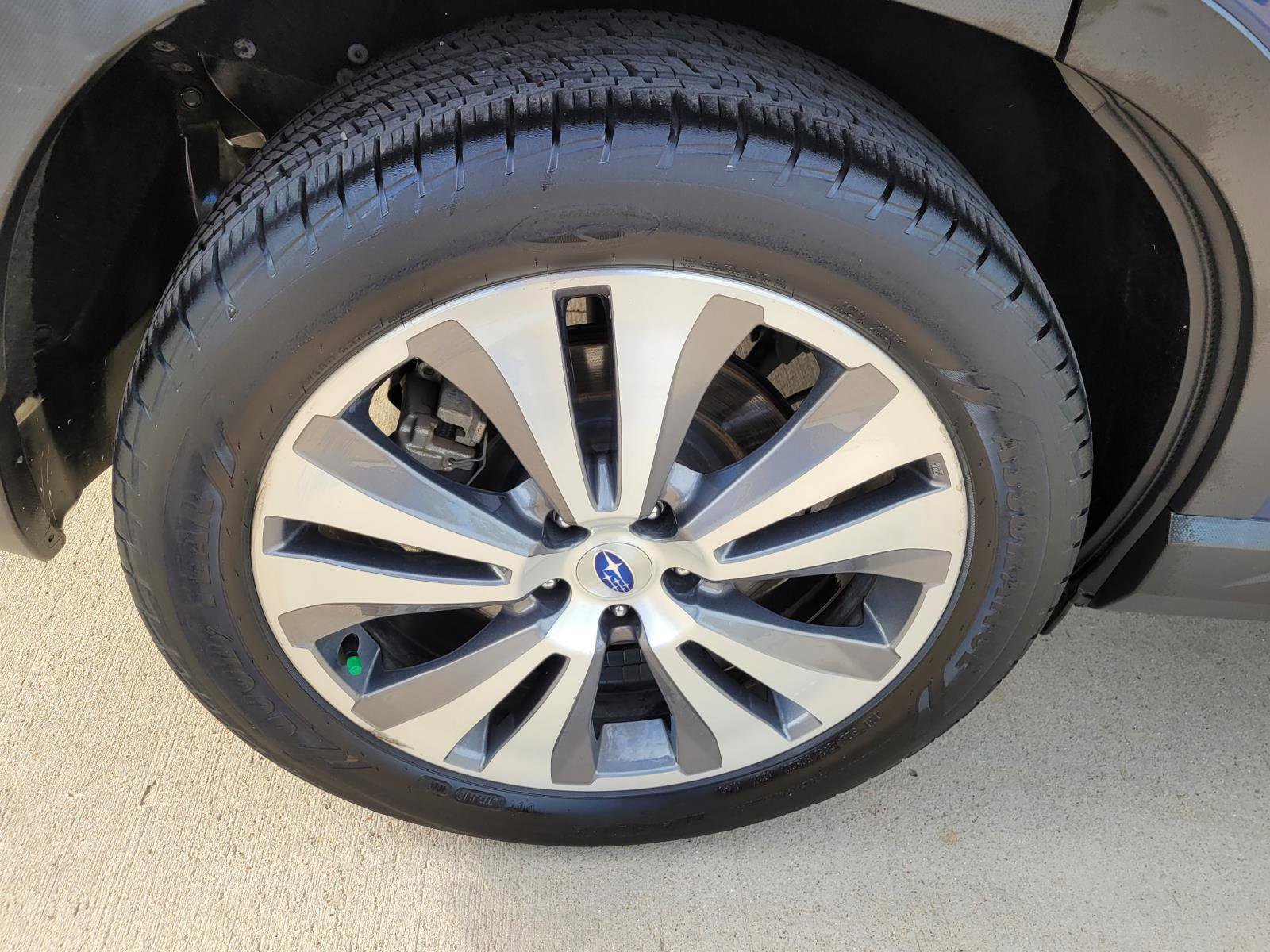 Used 2020 Subaru Ascent Touring w/ Popular Package #3 image 23