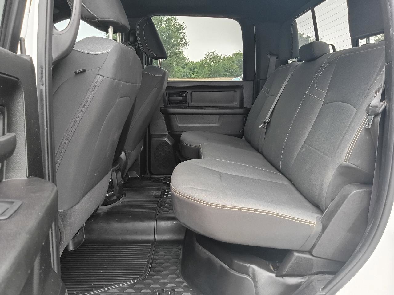 Used 2022 RAM 3500 Tradesman AWD/4WD image 21