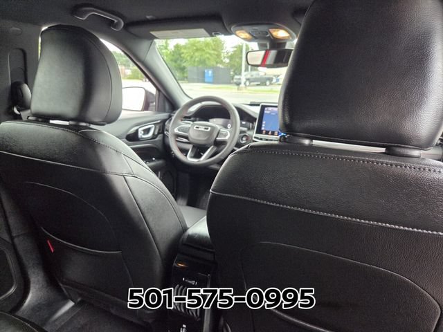 Used 2025 Jeep Compass Trailhawk w/ Trailhawk Elite Group AWD/4WD image 16