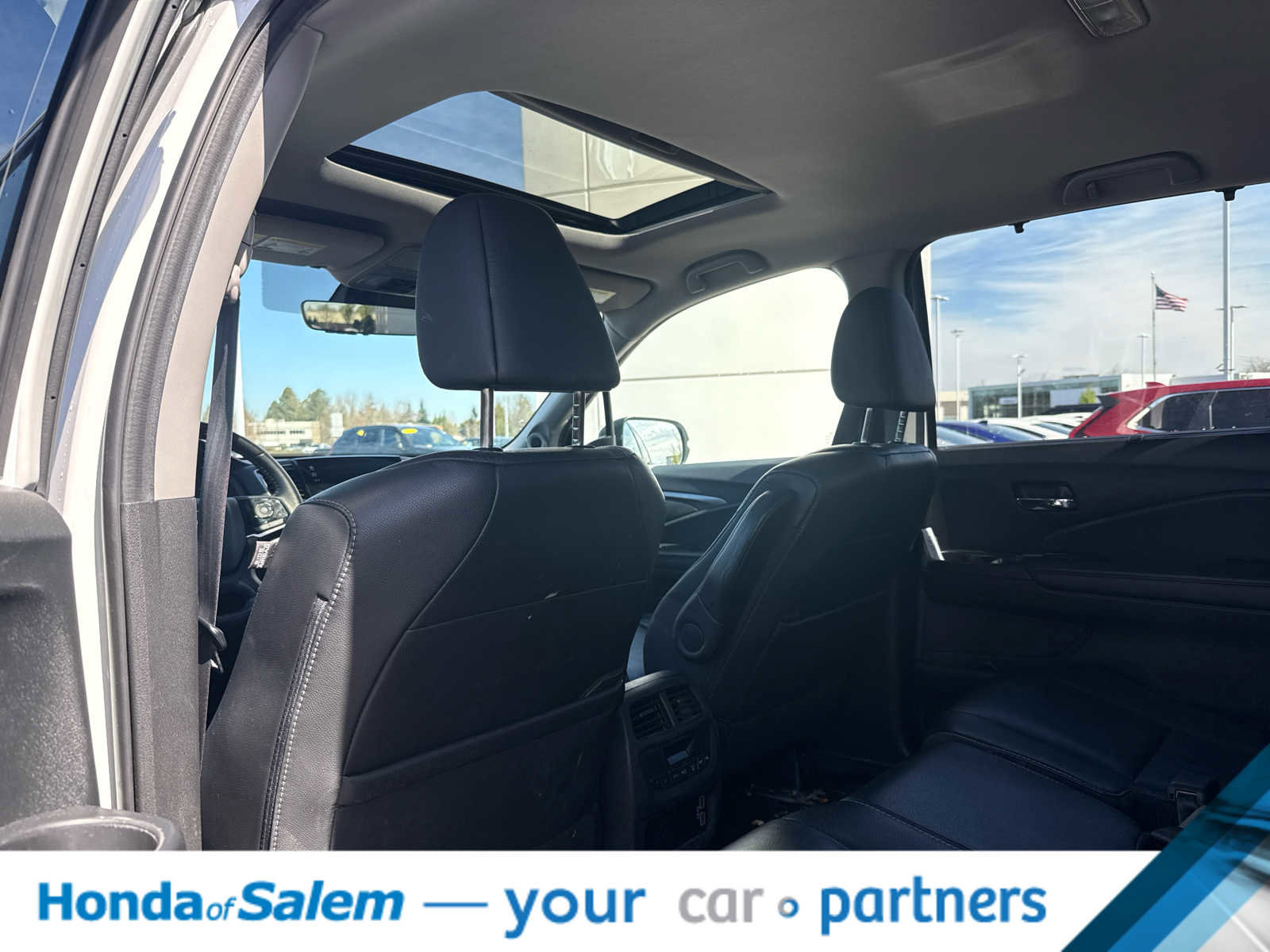 Used 2021 Honda Pilot Special Edition image 12