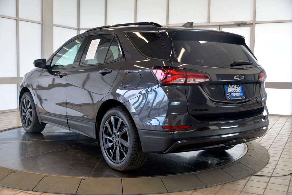 Used 2022 Chevrolet Equinox RS FWD image 6
