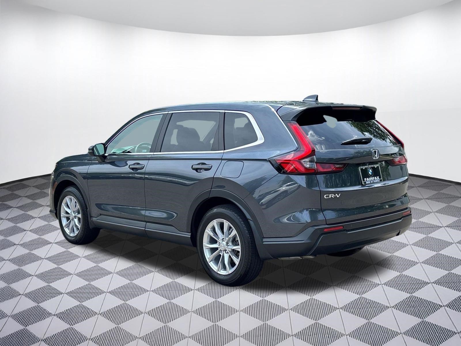 Used 2023 Honda CR-V EX-L image 3