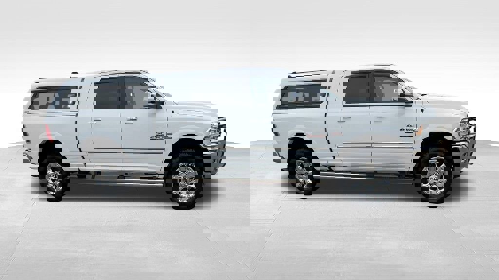 Used 2014 RAM 2500 Limited image 11