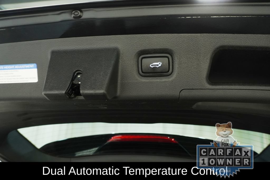 Used 2021 Hyundai Santa Fe SEL w/ Convenience Package AWD/4WD image 9