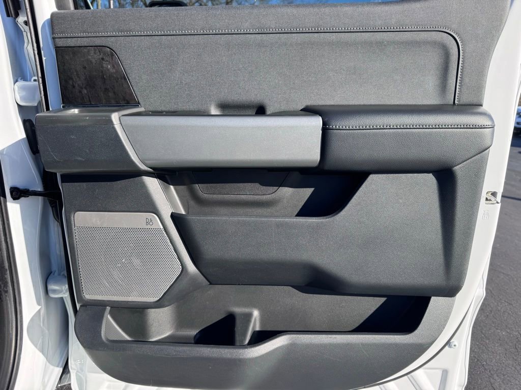 Used 2024 Ford F250 Lariat image 32