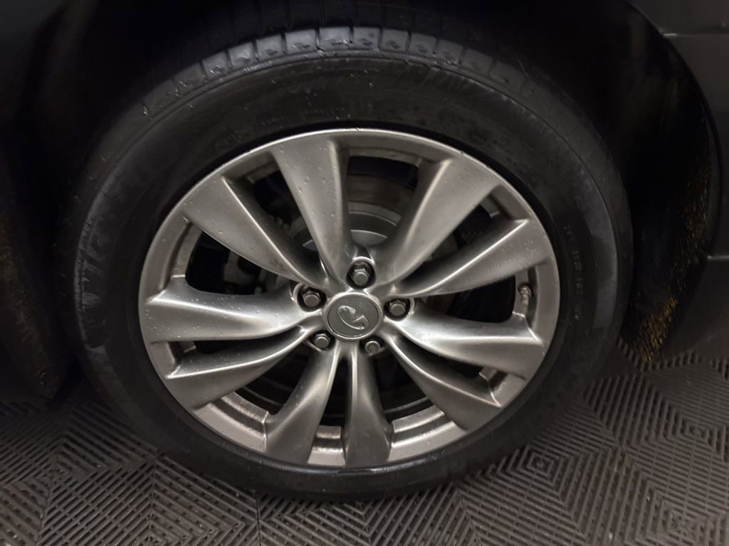 Used 2012 INFINITI M37 x w/ Premium Pkg image 29