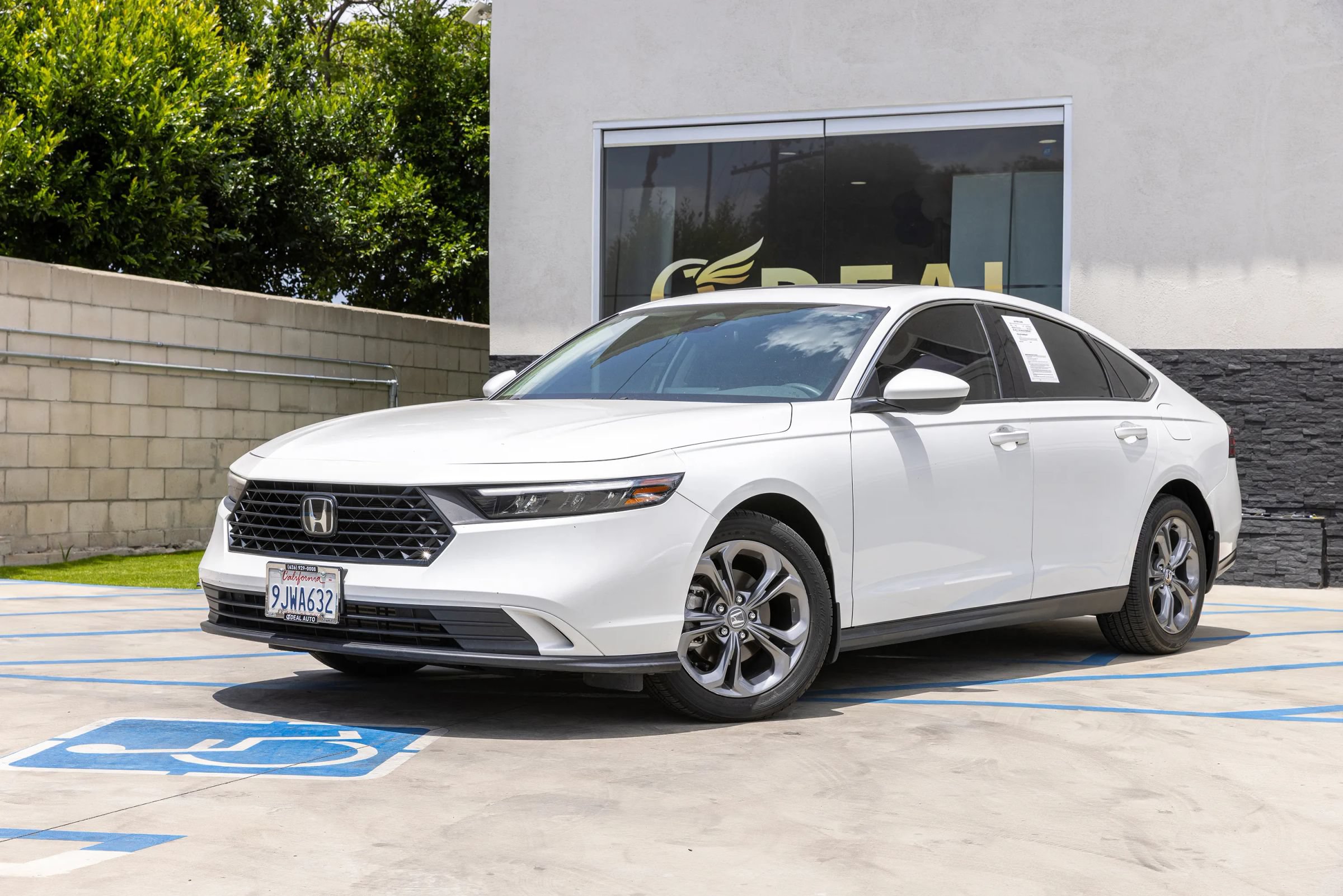 Used 2024 Honda Accord EX image 5