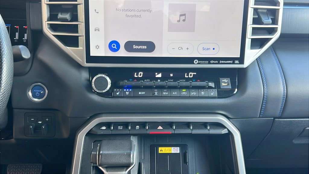 Used 2023 Toyota Tundra Platinum RWD image 31