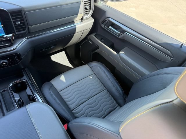 Used 2024 Chevrolet Silverado 1500 ZR2 w/ Technology Package AWD/4WD image 23
