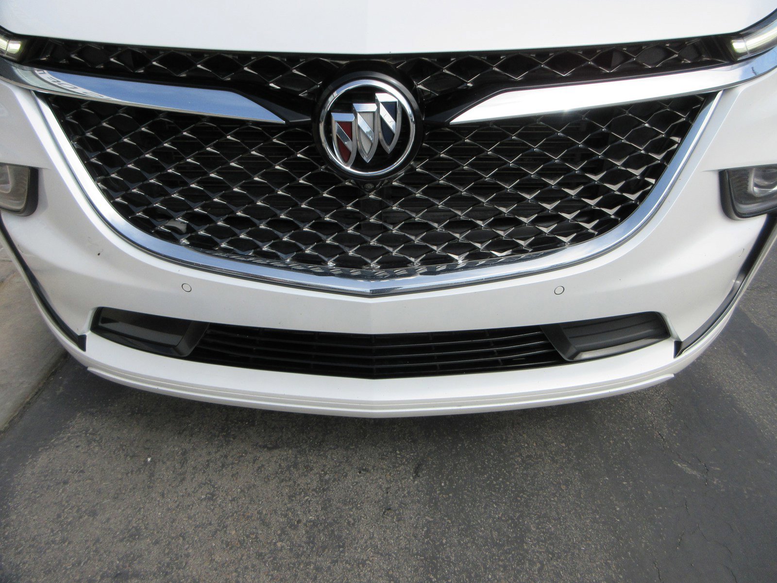 Used 2023 Buick Enclave Avenir w/ Trailering Package, 5000 lbs. image 17