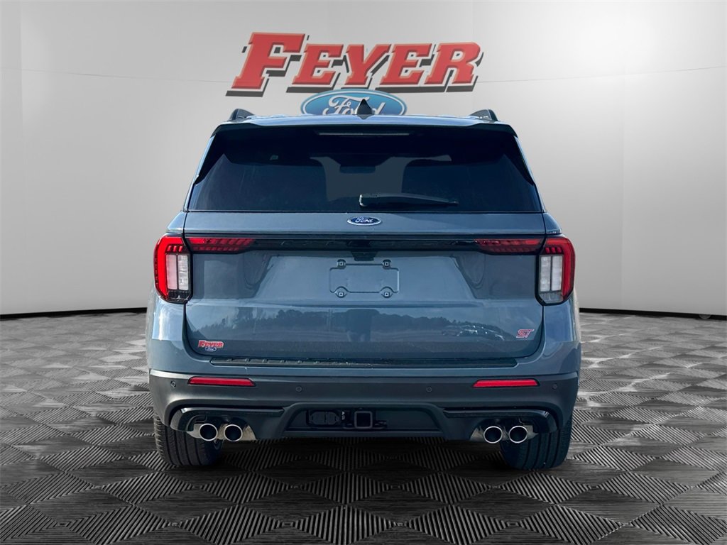 New 2026 Ford Explorer ST w/ Sun And Sound Package image 4