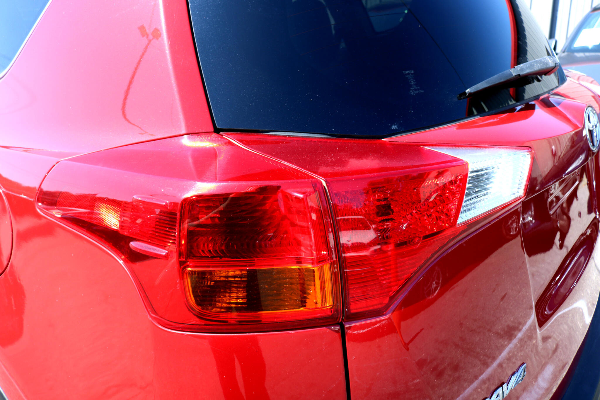 Used 2013 Toyota RAV4 XLE image 11