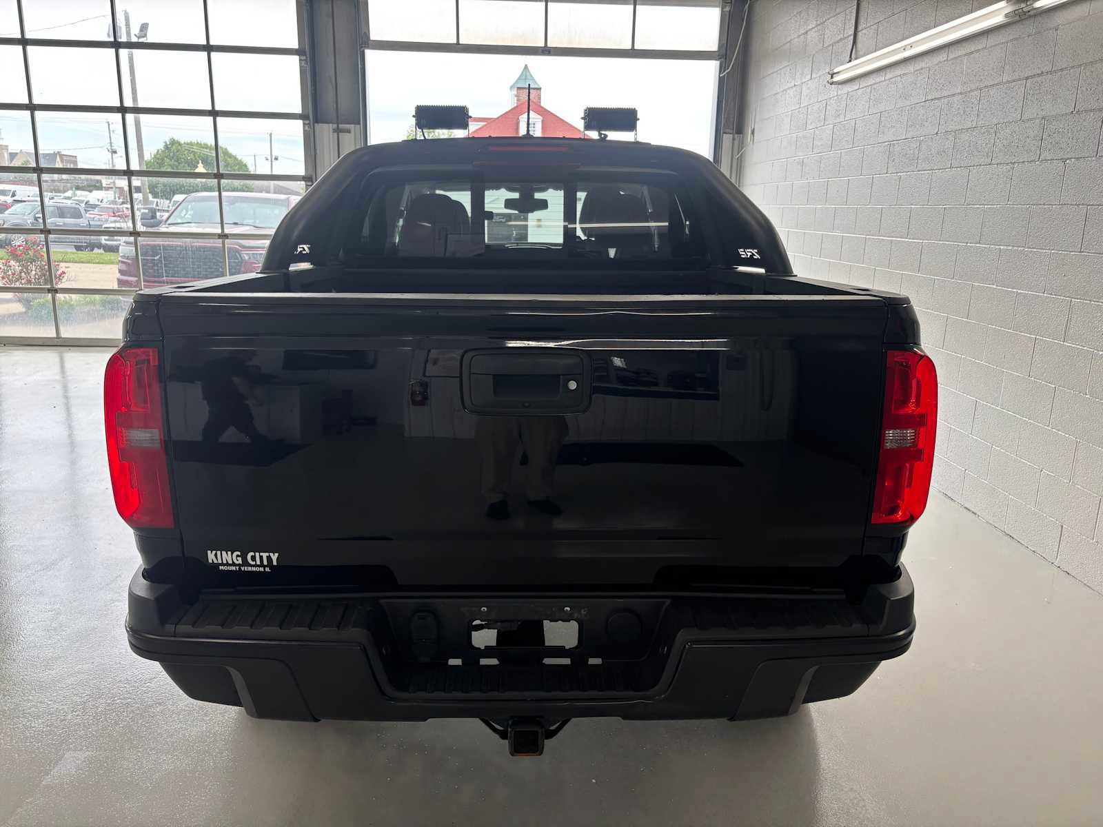 Used 2018 Chevrolet Colorado ZR2 w/ ZR2 Midnight Special Edition AWD/4WD image 4