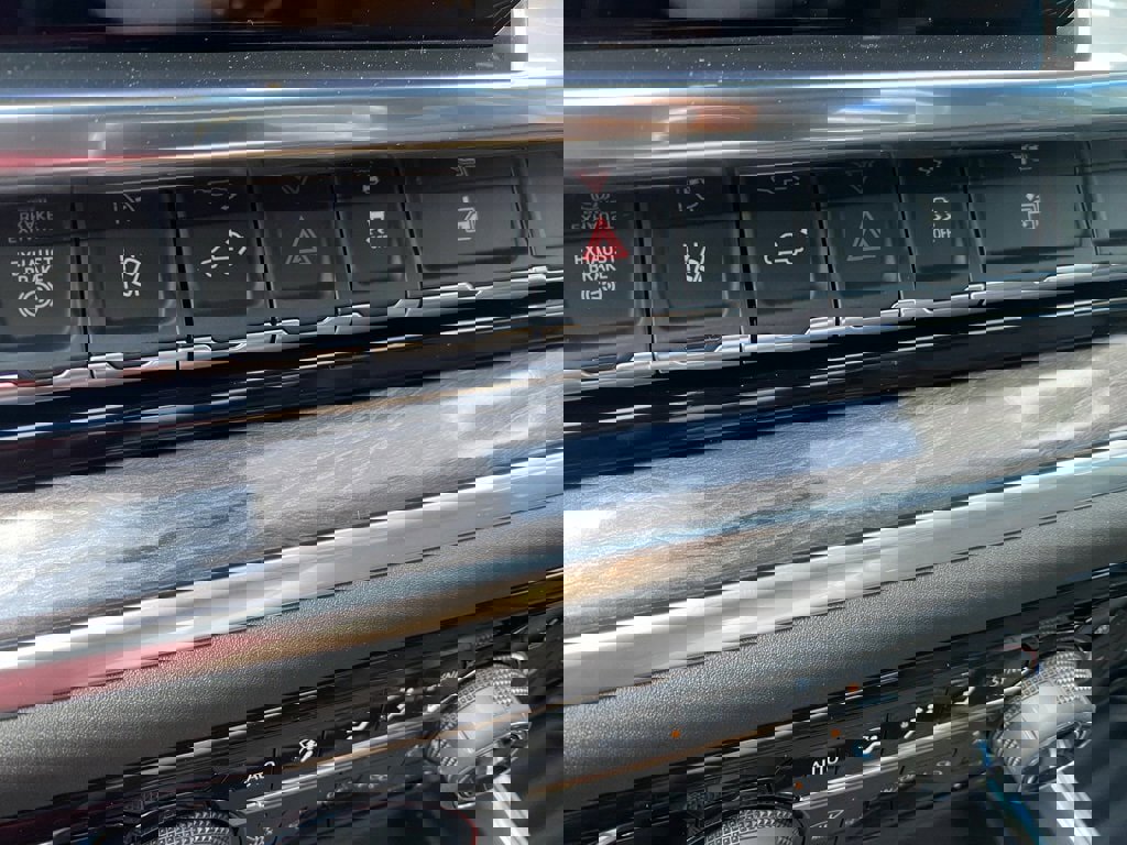 New 2025 Chevrolet Silverado 2500 LTZ w/ LTZ Convenience Package image 26