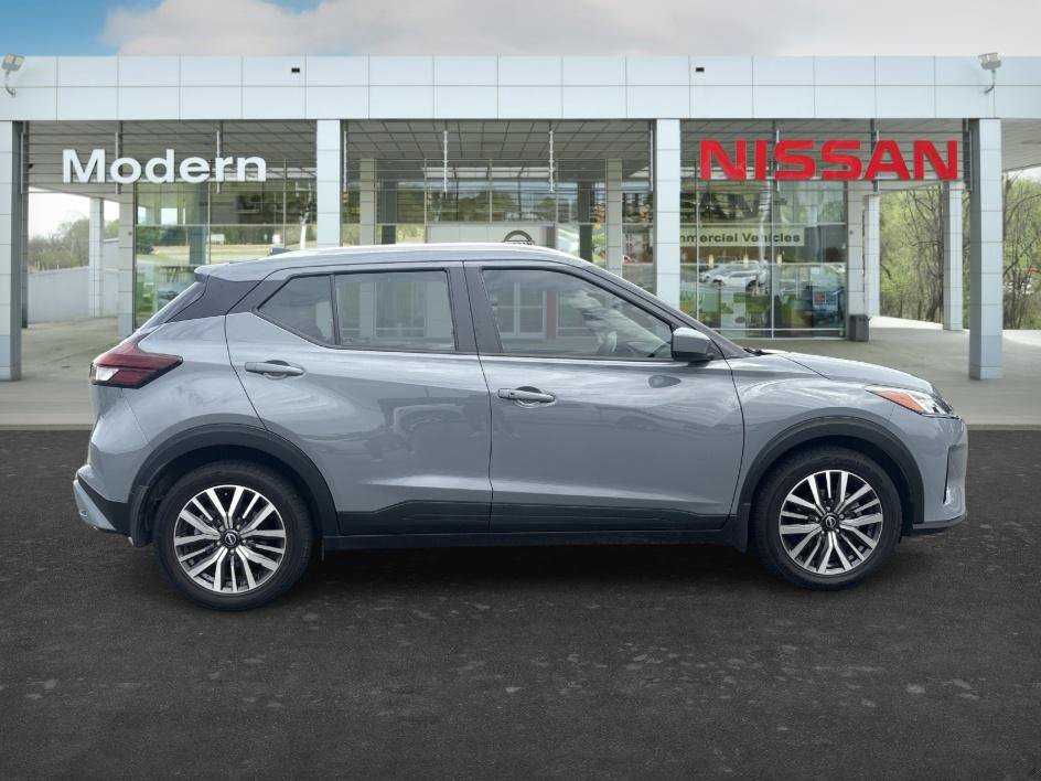 Certified 2024 Nissan Kicks SV FWD image 6