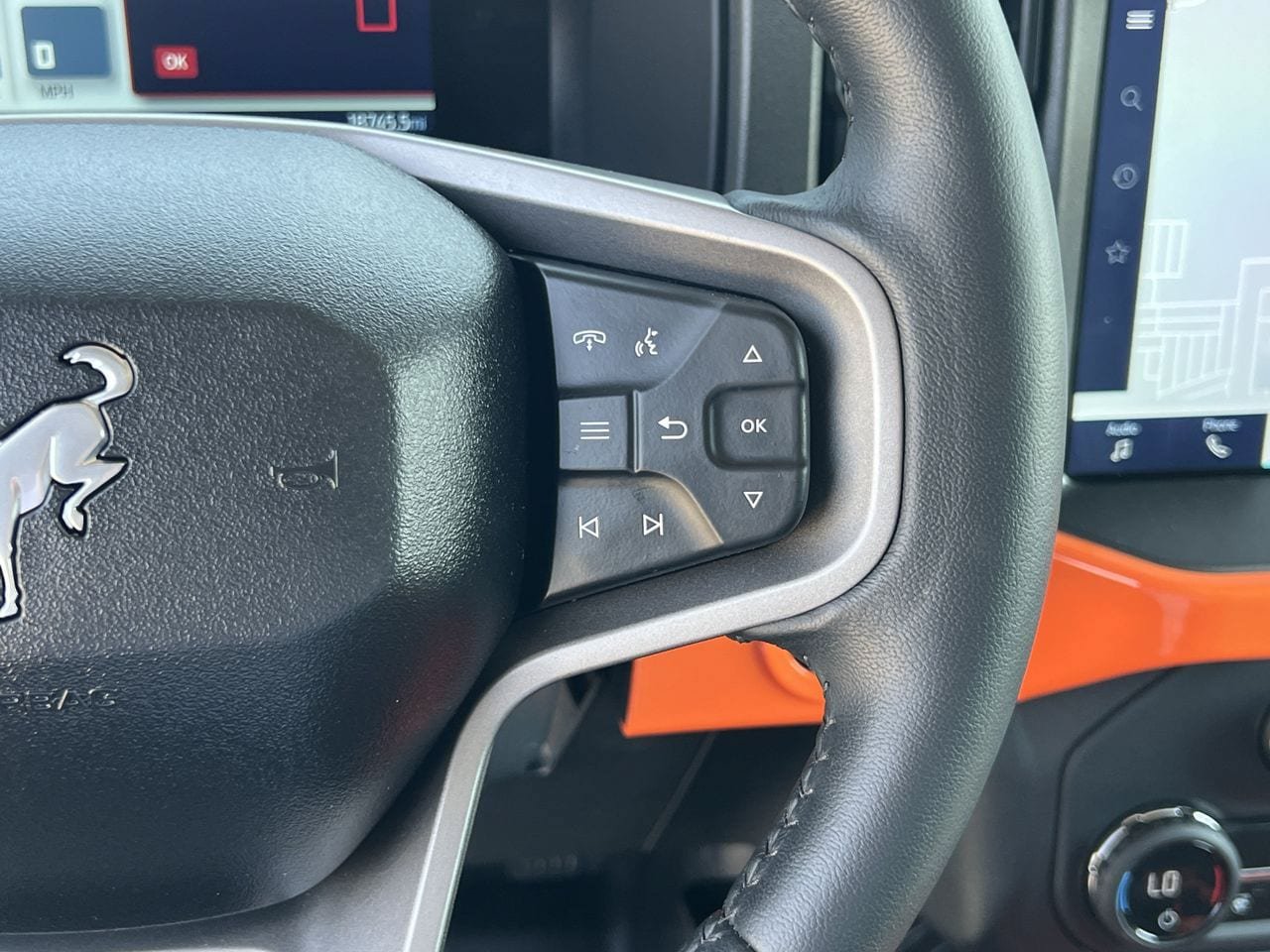 Used 2024 Ford Bronco Badlands AWD/4WD image 13