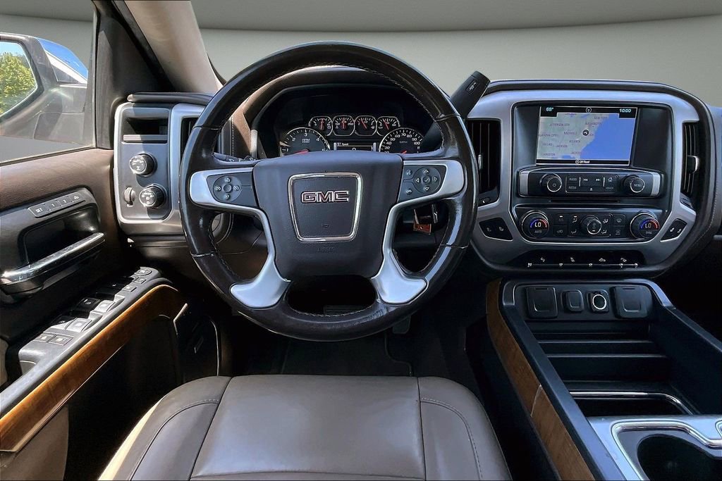 Used 2018 GMC Sierra 1500 SLT w/ SLT Premium Package AWD/4WD image 8