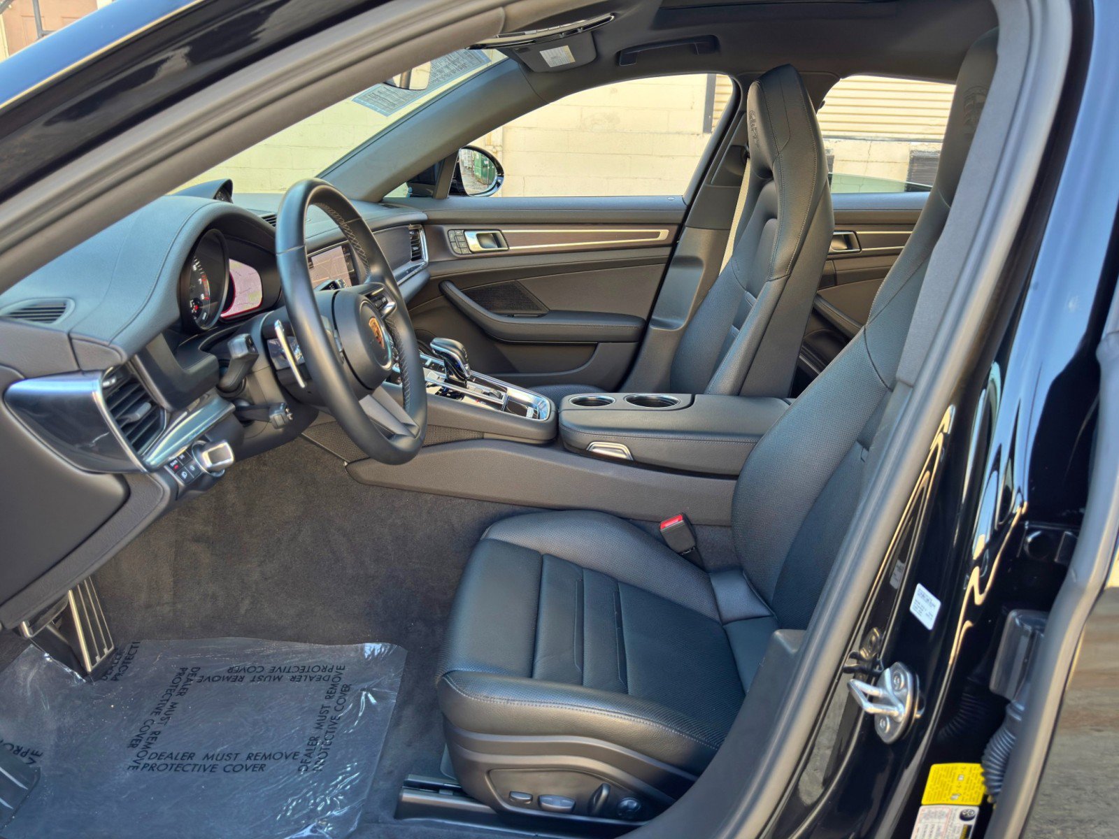 Used 2022 Porsche Panamera 4S w/ Premium Package AWD/4WD image 17
