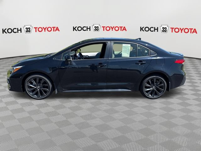 Certified 2025 Toyota Corolla SE FWD image 4