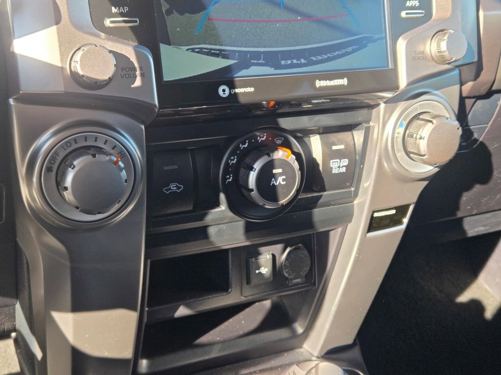Used 2024 Toyota 4Runner SR5 image 33