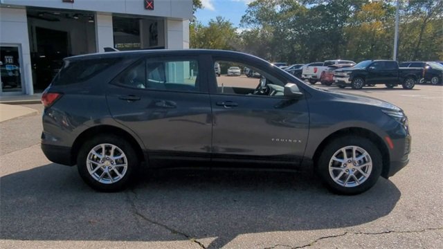 Certified 2022 Chevrolet Equinox LS image 9