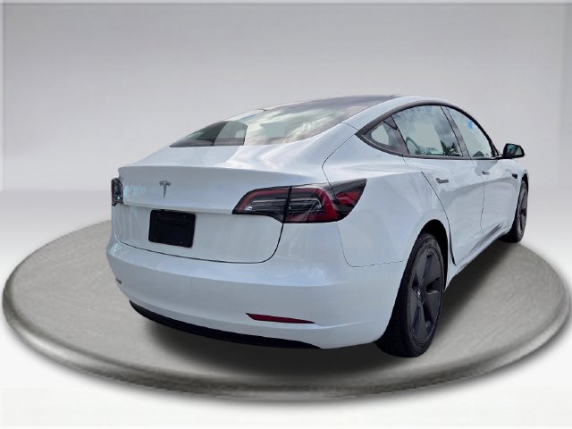 Used 2023 Tesla Model 3 Standard Range RWD image 12