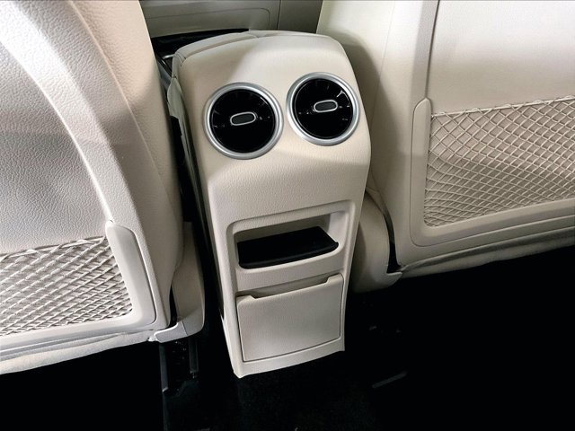 Used 2026 Mercedes-Benz GLB 250 image 25