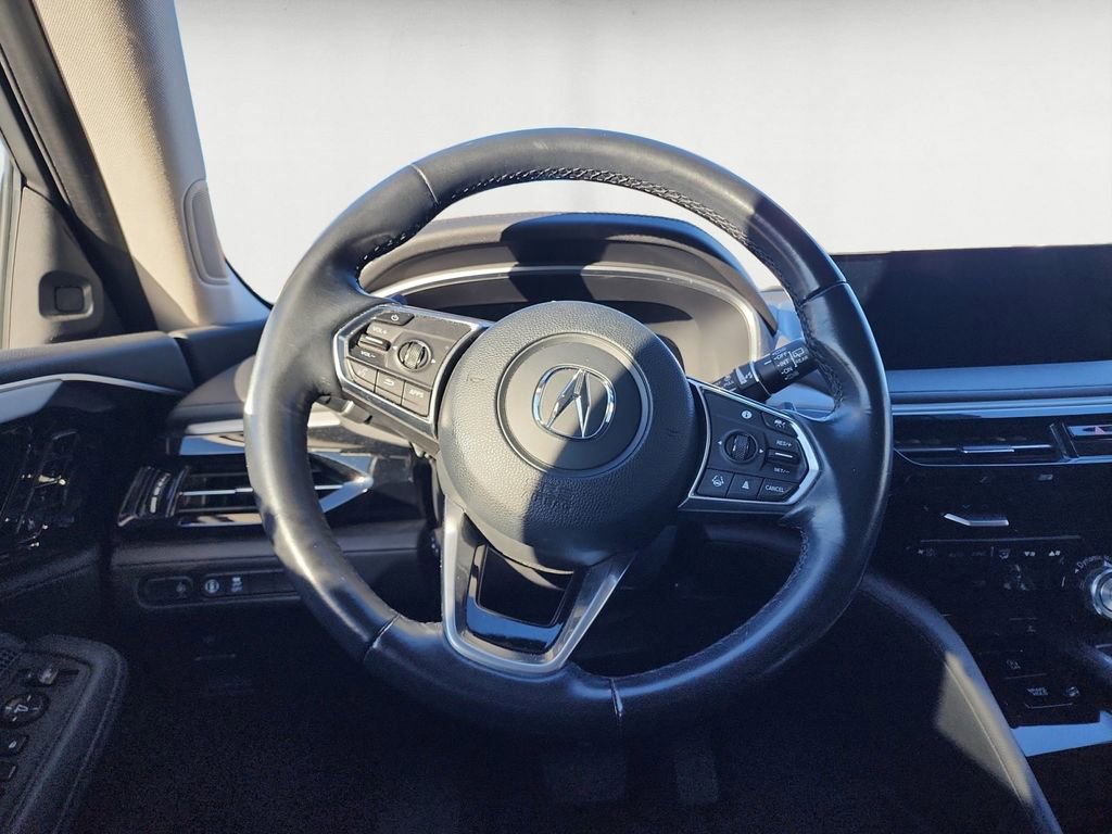 Used 2023 Acura MDX SH-AWD image 12