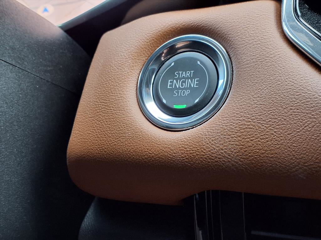 New 2026 GMC Canyon AT4 image 10