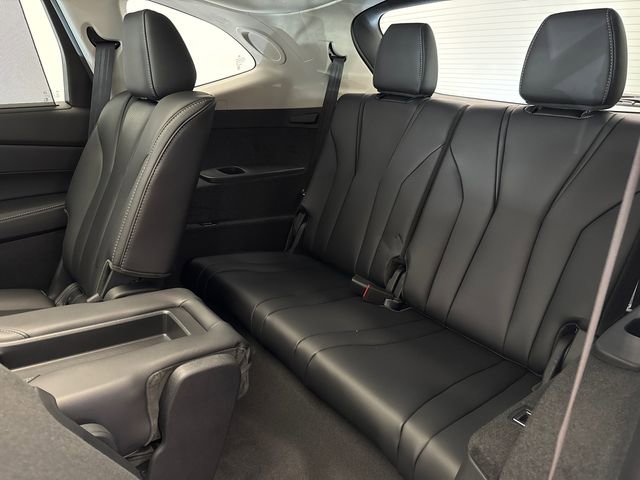 Used 2026 Acura MDX SH-AWD w/ Technology Package image 14