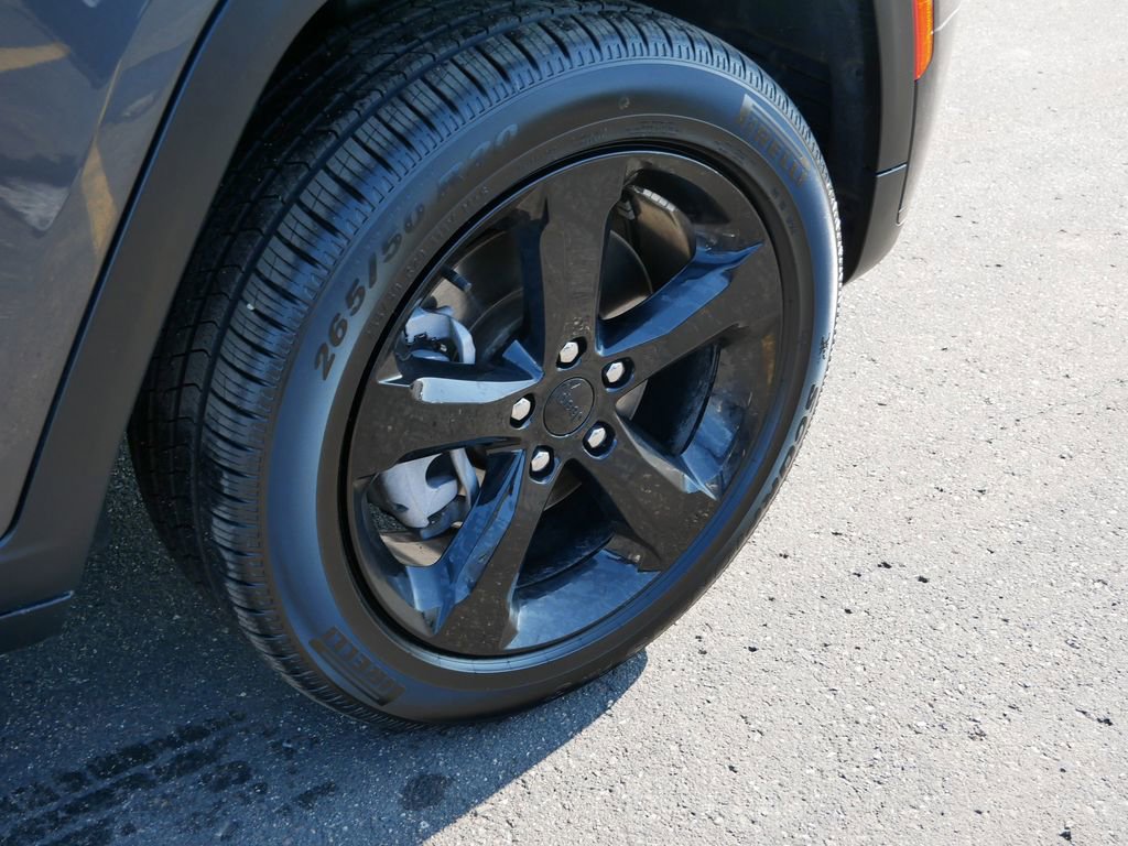 Used 2021 Jeep Grand Cherokee L Laredo image 9