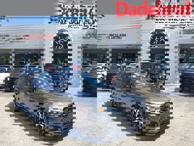 Used 2022 Audi S6 Premium Plus image 1