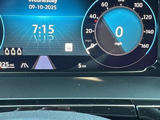 New 2026 Volkswagen Atlas Cross Sport SEL R-Line image 21