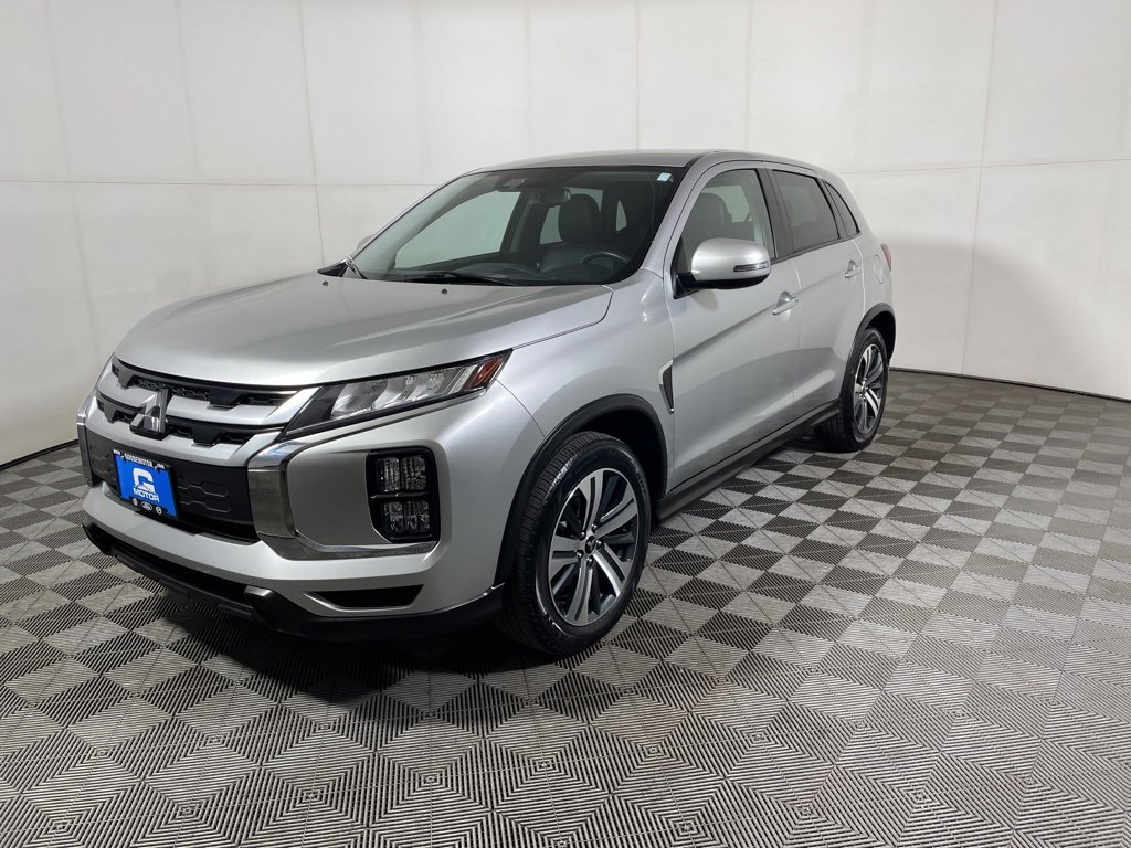 Used 2024 Mitsubishi Outlander Sport SE image 4