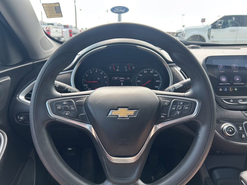 Used 2022 Chevrolet Malibu LS image 28