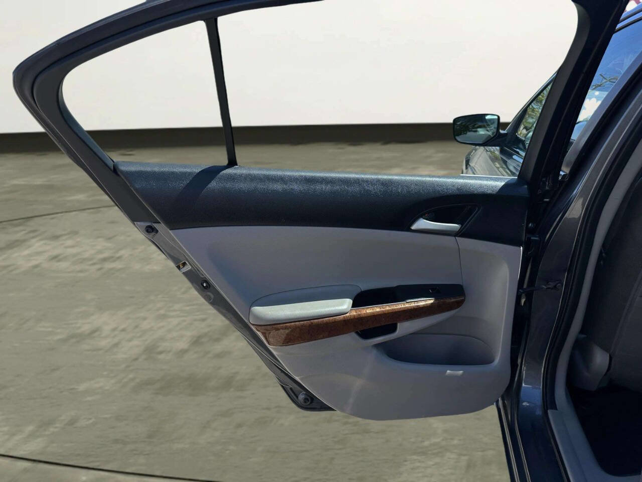 Used 2012 Honda Accord EX image 12
