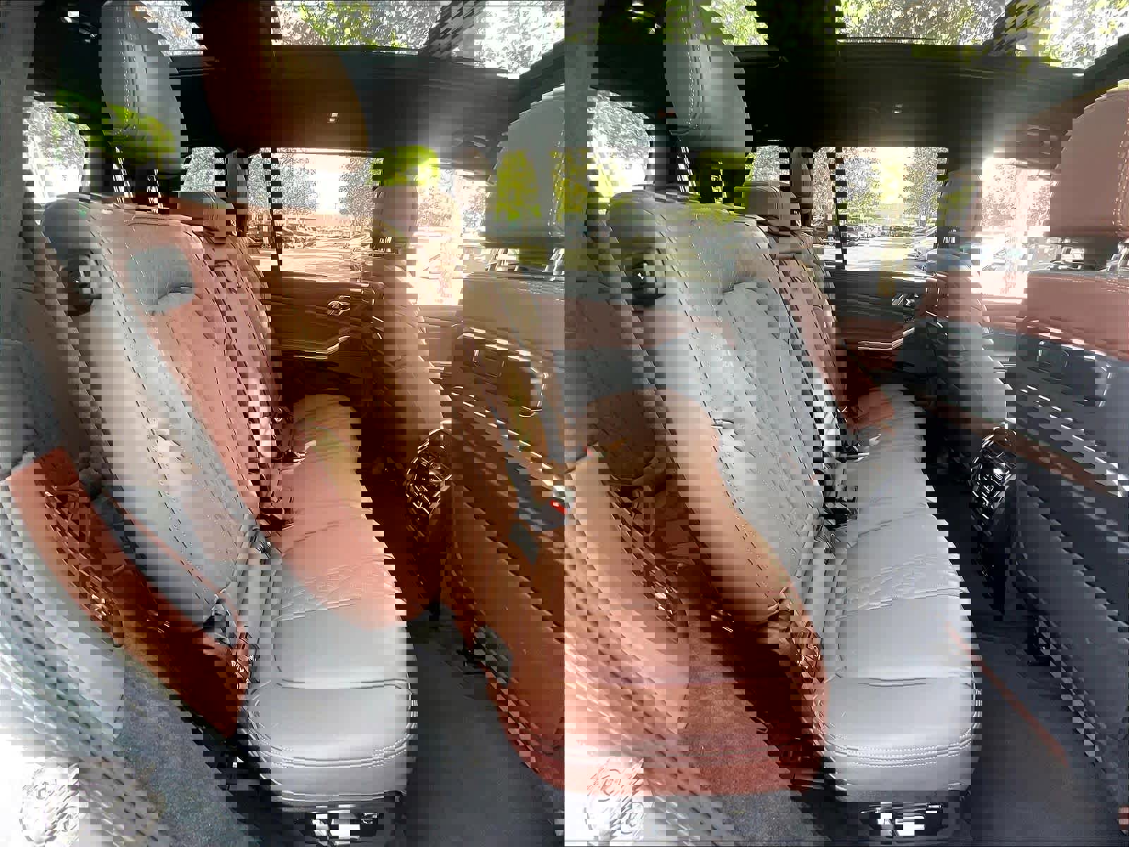 Used 2026 BMW X7 M60i image 29