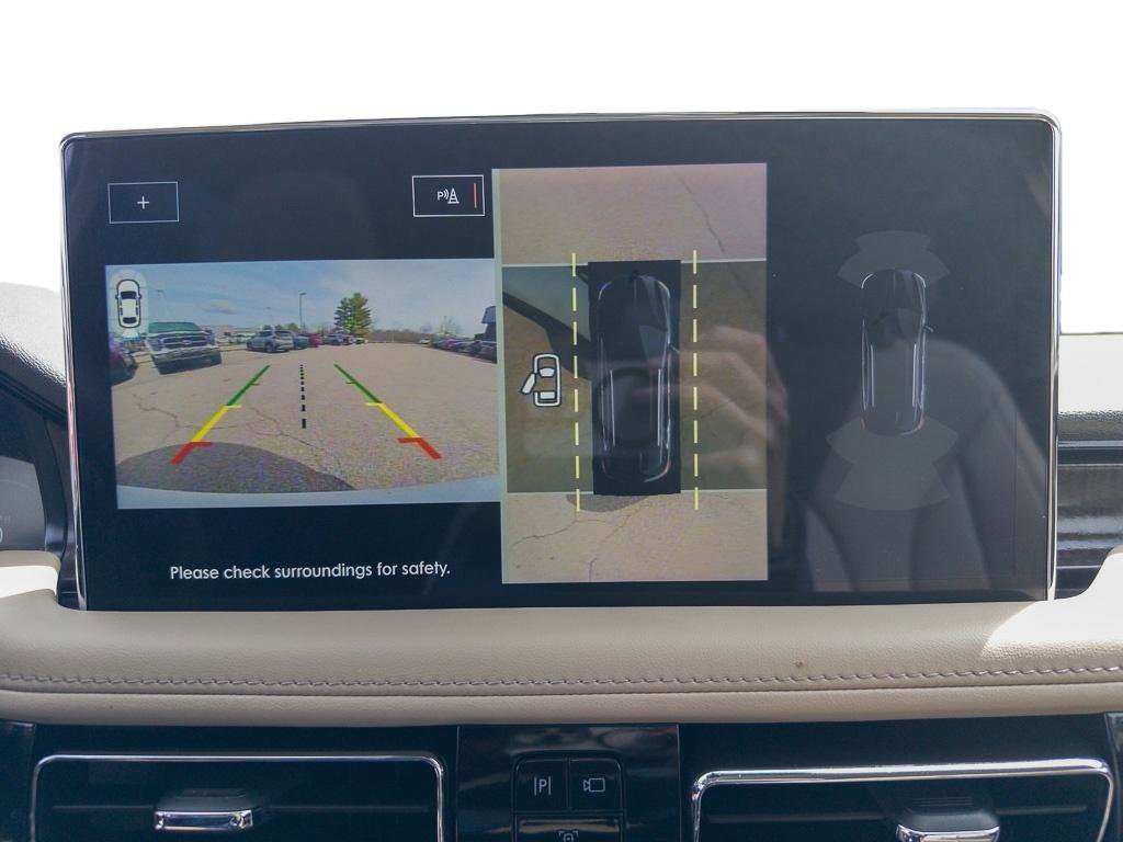 Used 2023 Lincoln Nautilus Reserve w/ Equipment Group 202A image 17