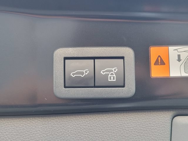 Used 2026 Toyota RAV4 Limited AWD/4WD image 25