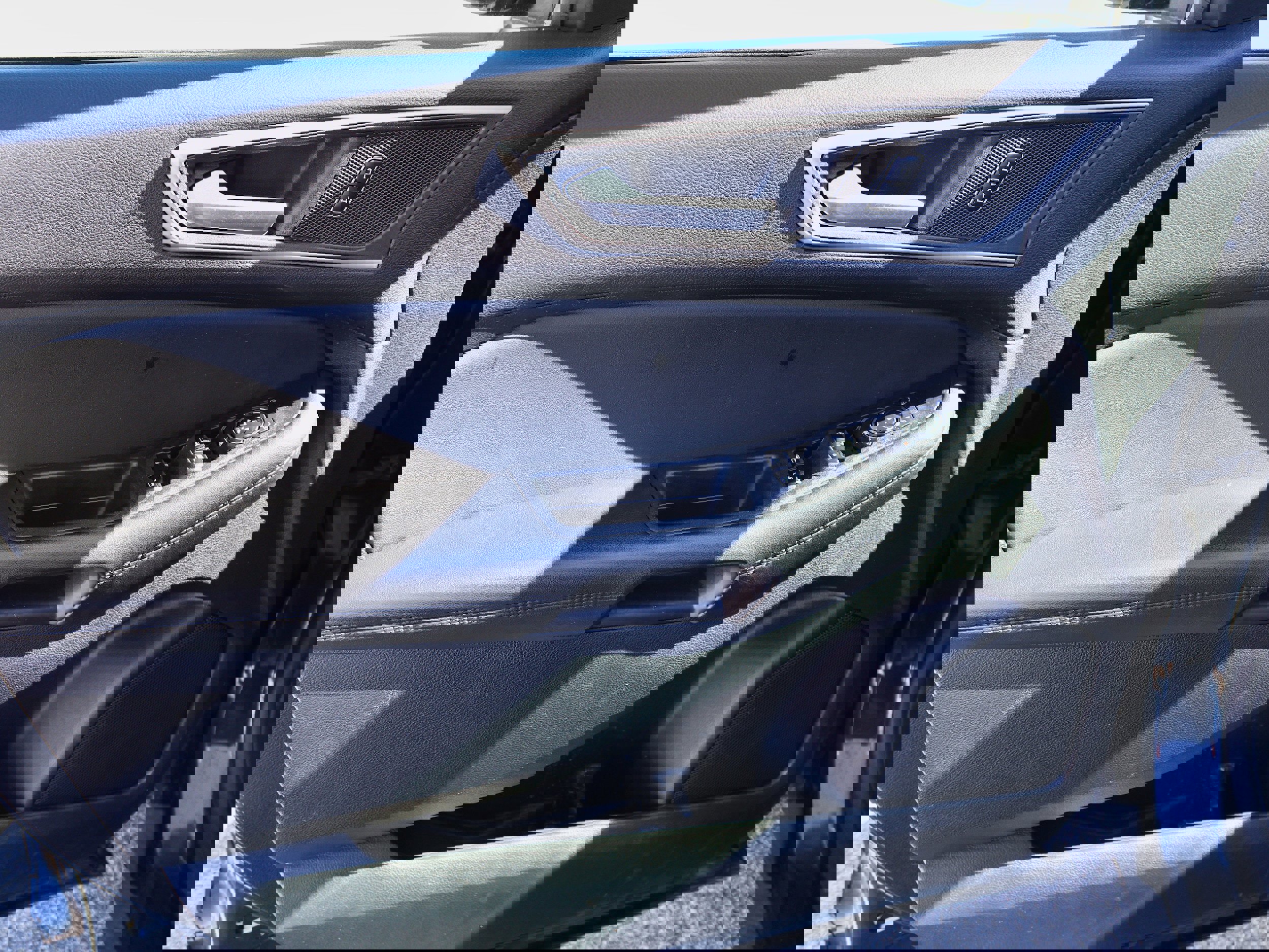 Used 2024 Ford Edge SEL w/ Convenience Package image 14