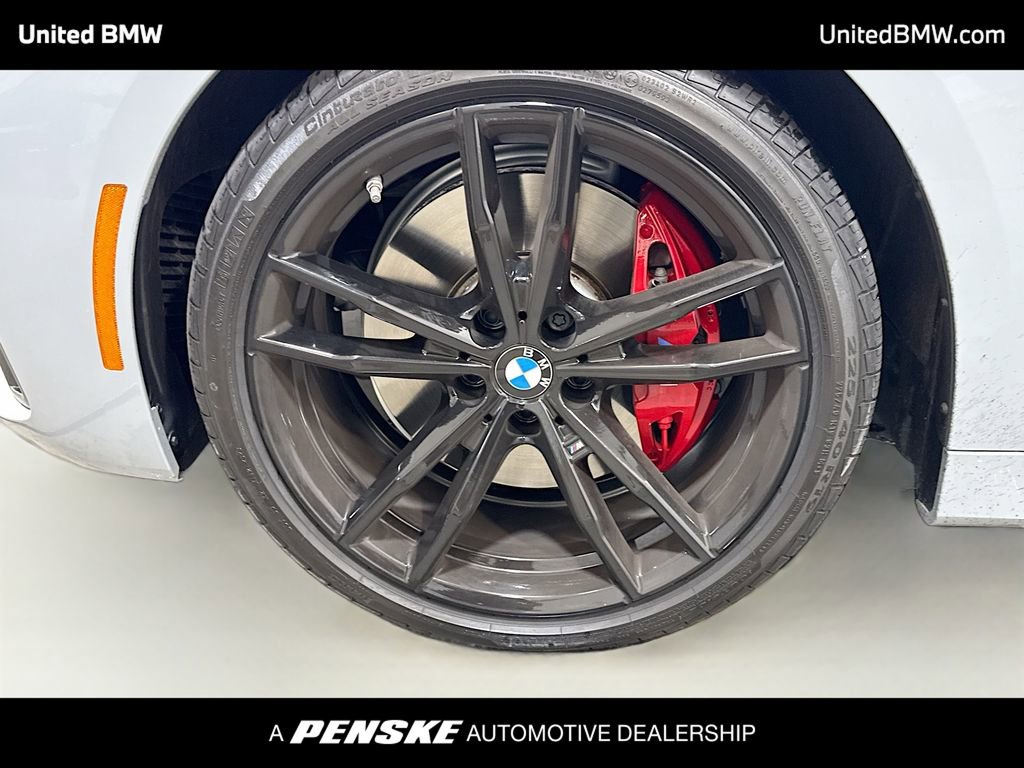 Used 2024 BMW 440i xDrive Convertible w/ M Carbon Exterior Package AWD/4WD image 2