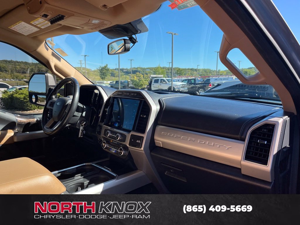 Used 2022 Ford F350 Lariat w/ Tremor Off-Road Package AWD/4WD image 27