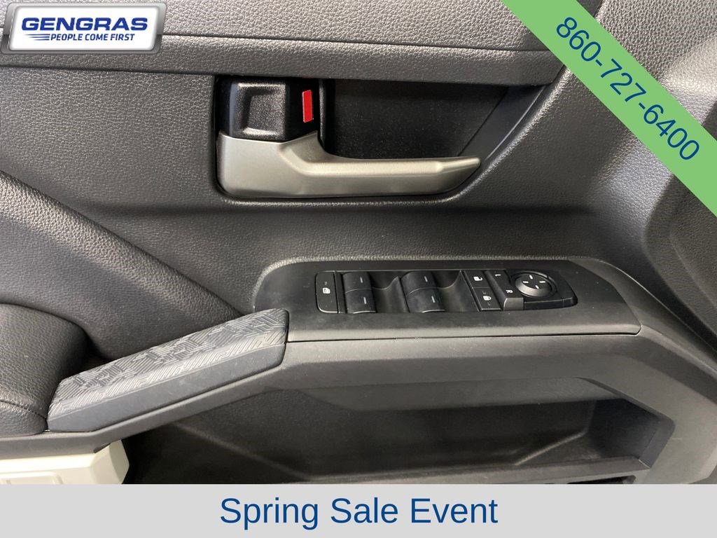 Used 2024 Toyota Tacoma TRD Off-Road AWD/4WD image 15