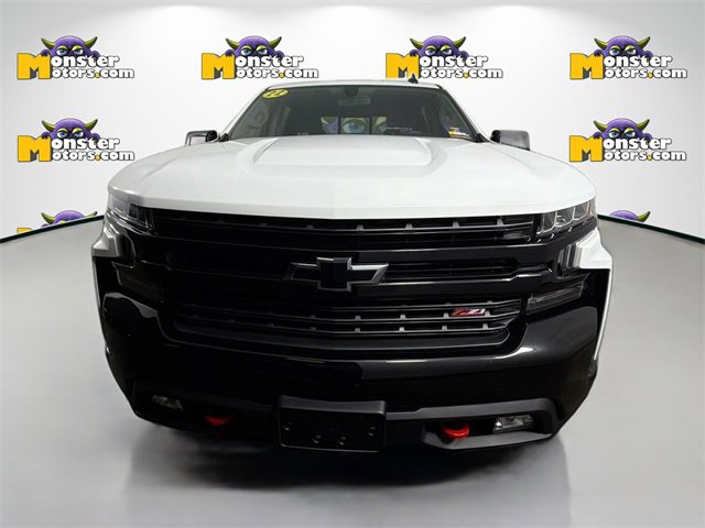 Used 2022 Chevrolet Silverado 1500 LT Trail Boss w/ Convenience Package II image 2
