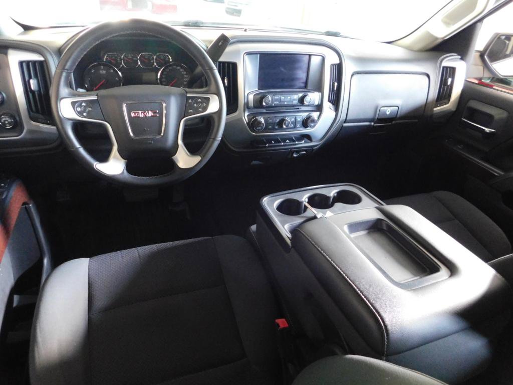 Used 2016 GMC Sierra 1500 SLE w/ SLE Value Package AWD/4WD image 2