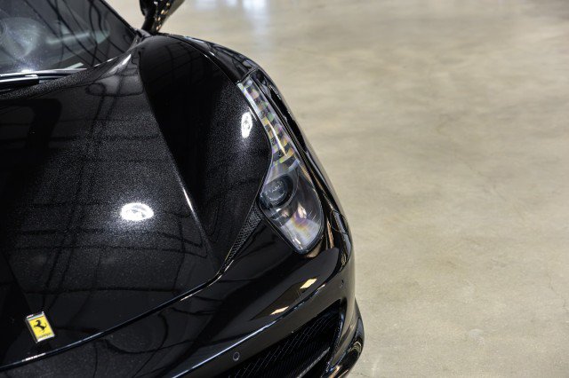 Used 2014 Ferrari 458 Spider RWD image 10